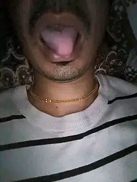 Snapshot of dreamtoungelick69 chatting on January 24, 10:19 pm dreamtoungelick69 online show from January 24, 10:19 pm