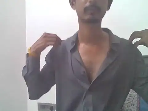 Snapshot of dreamtoungelick69 chatting on September 22, 3:47 pm dreamtoungelick69 online show from September 22, 3:47 pm