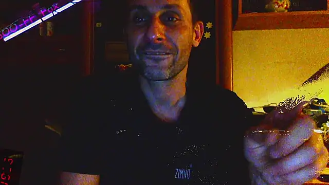 FireFox Feel online show from December 3, 4:50 pm