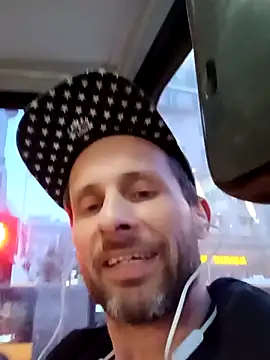 FireFox Feel online show from February 25, 4:21 pm