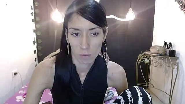 Snapshot of SexyKataShow chatting on January 21, 11:55 pm SexyKataShow online show from January 21, 11:55 pm