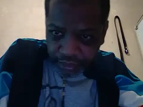 alfiebrown007 online show from March 20, 7:47 am