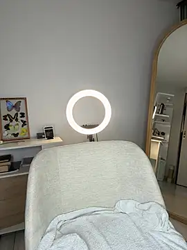 Veronica ar online show from April 13, 3:56 am