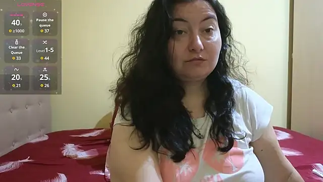 BBW MILF 4U online show from March 10, 7:21 am