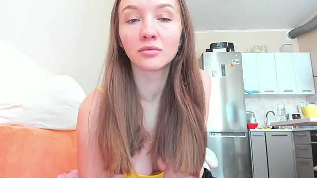 Snapshot of Naughty_Molly chatting on September 26, 8:51 am Naughty Molly online show from September 26, 8:51 am