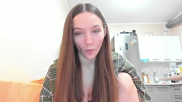 Snapshot of Naughty_Molly chatting on November 17, 10:10 am Naughty Molly online show from November 17, 10:10 am