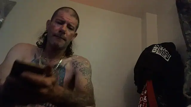 Snapshot of thefire420 chatting on July 27, 5:58 am thefire420 online show from July 27, 5:58 am
