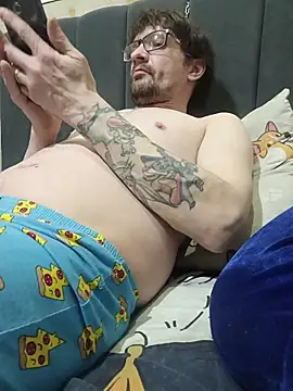 Snapshot of Krasav4ik4ik chatting on February 20, 8:53 pm Krasav4ik4ik online show from February 20, 8:53 pm