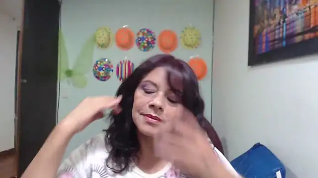 Snapshot of sexytitshot126 chatting on February 8, 1:31 am sexytitshot126 online show from February 8, 1:31 am