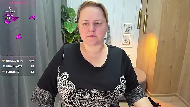 ScarlettSoft online show from December 26, 12:05 pm