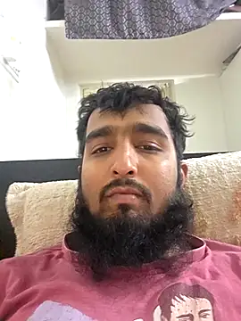 Snapshot of Alia54@xh chatting on December 19, 6:15 pm Alia54xh online show from December 19, 6:15 pm