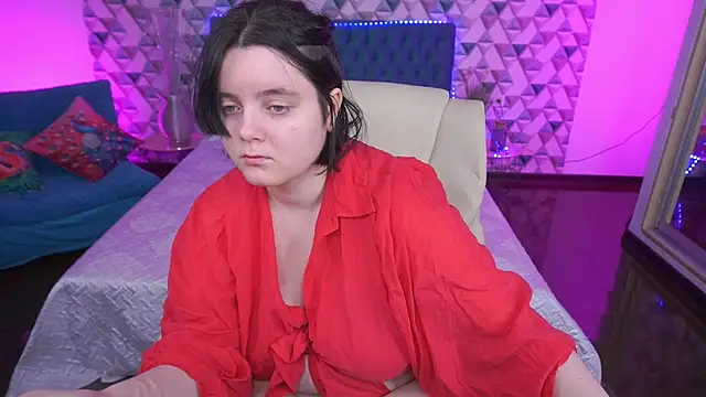 LittleShyy online show from May 30, 12:46 pm