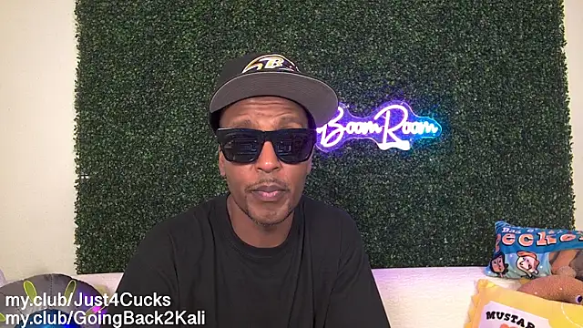 boomboomr00m online show from April 15, 2:07 am