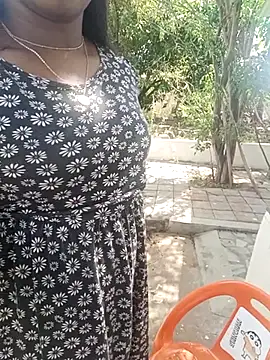 Dhiyapink online show from February 5, 5:56 am