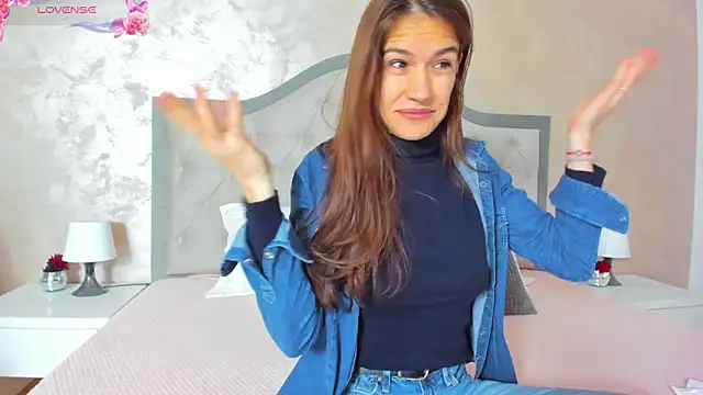 Snapshot of JennaMyers chatting on March 1, 8:21 pm JennaMyers online show from March 1, 8:21 pm