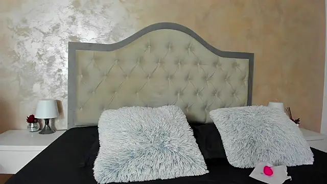 Snapshot of JennaMyers chatting on November 3, 8:21 pm JennaMyers online show from November 3, 8:21 pm