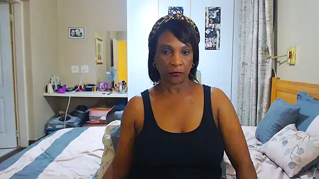 Hotgrannyx online show from December 22, 5:21 pm