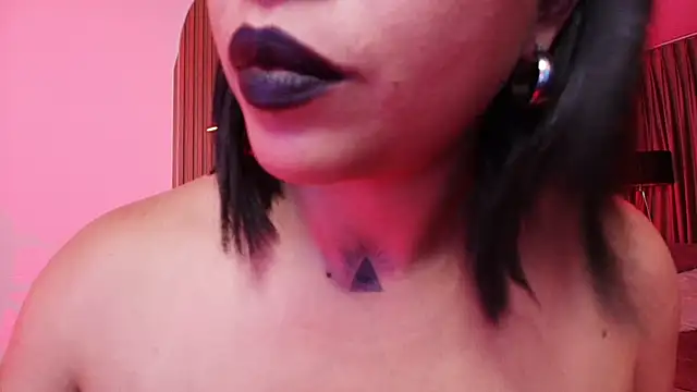 arianna smith  online show from January 17, 10:34 pm