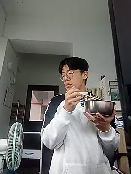 o0-69o online show from December 23, 8:11 am