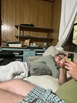 Charlie-N-Bubblez online show from January 19, 9:44 am