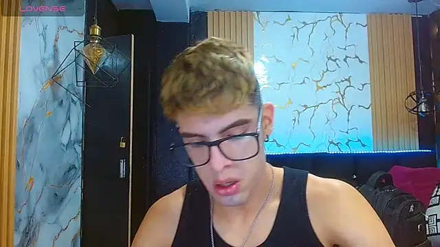 angel sexyevil online show from December 22, 12:13 pm