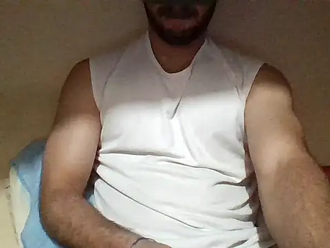 Snapshot of peneduro_19 chatting on March 4, 4:40 am peneduro 19 online show from March 4, 4:40 am