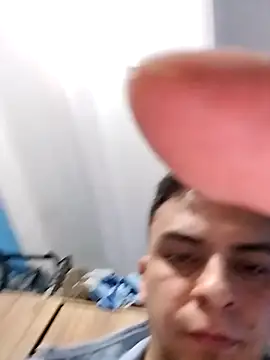 Snapshot of n1ck09797 chatting on January 10, 9:30 pm n1ck09797 online show from January 10, 9:30 pm