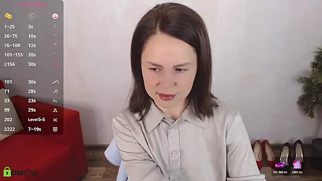 VickyGolden online show from November 4, 5:06 am