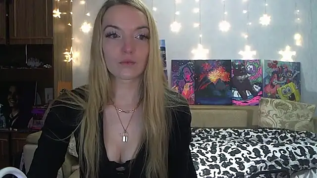 Snapshot of SecretSophia chatting on January 26, 1:31 am SecretSophia online show from January 26, 1:31 am