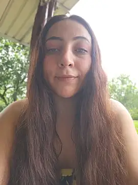 Snapshot of VickyHoult chatting on May 25, 9:21 pm VickyHoult online show from May 25, 9:21 pm