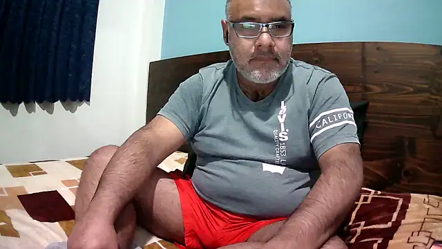 PhillDrake11 online show from June 1, 4:25 am