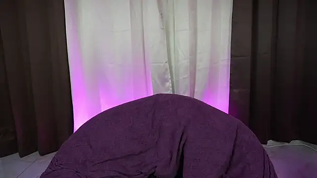 Snapshot of Steffan55 chatting on April 5, 1:08 pm Steffan55 online show from April 5, 1:08 pm