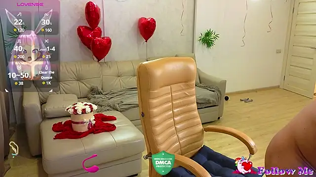 Rabbits couplee online show from February 13, 6:27 pm