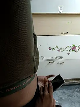 raji9290 online show from March 7, 12:40 am