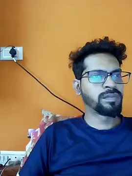 Snapshot of arhan3043 chatting on March 11, 7:37 am arhan3043 online show from March 11, 7:37 am