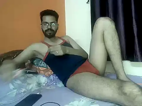 Snapshot of arhan3043 chatting on October 5, 7:01 pm arhan3043 online show from October 5, 7:01 pm