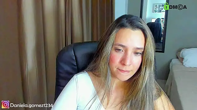 Danielacams online show from January 31, 3:30 am
