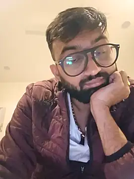 love4shownude online show from December 14, 3:18 am