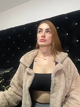 Snapshot of SofiaCarter chatting on January 10, 3:39 am SofiaCarter online show from January 10, 3:39 am