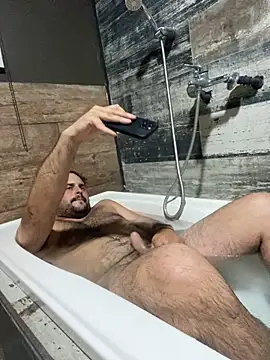 carlos01172011 online show from March 7, 2:52 am