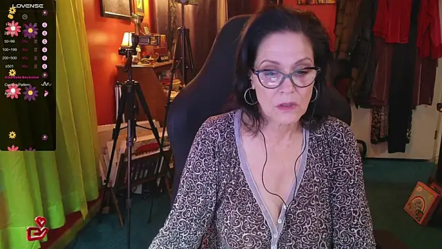 Good-Juju online show from December 29, 5:21 am