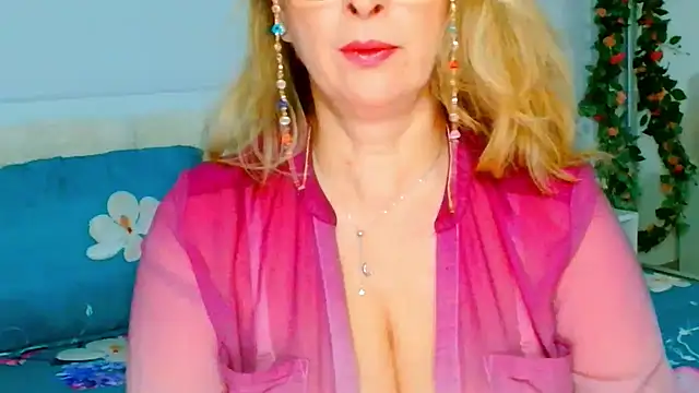 Tyana40 online show from March 20, 2:29 am