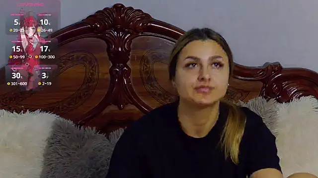 Snapshot of NicolePlay chatting on February 19, 9:27 am NicolePlay online show from February 19, 9:27 am