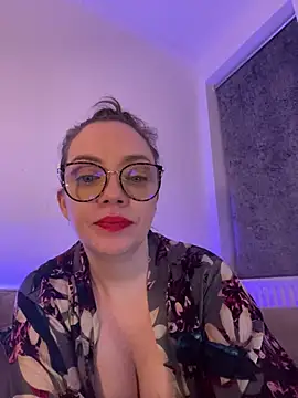 FemDom RubyKnightXXO online show from January 14, 6:49 pm