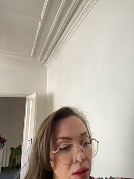 FemDom RubyKnightXXO online show from October 5, 9:29 am