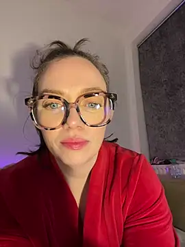 FemDom RubyKnightXXO online show from January 6, 4:21 pm