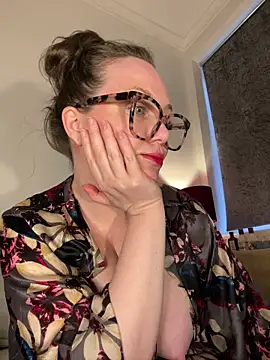 FemDom RubyKnightXXO online show from April 10, 6:01 pm