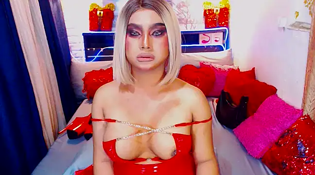 TsGoddessNhicolle online show from January 23, 10:22 pm
