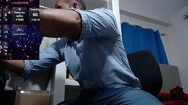 lewislamxxx hot online show from December 6, 12:12 am