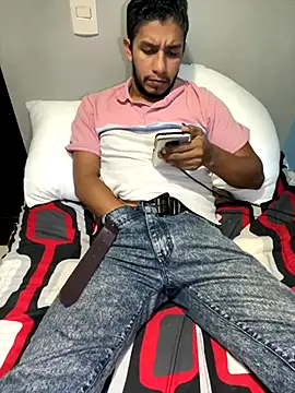 Snapshot of Darkdickhard chatting on October 15, 4:01 am Darkdickhard online show from October 15, 4:01 am